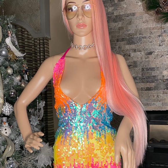 New Year’s beaming mini dress - Picture 5 of 5